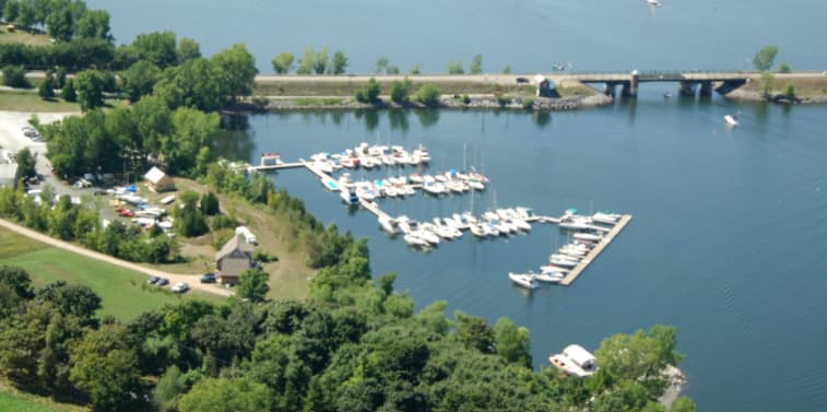 Ladd's Landing Marina