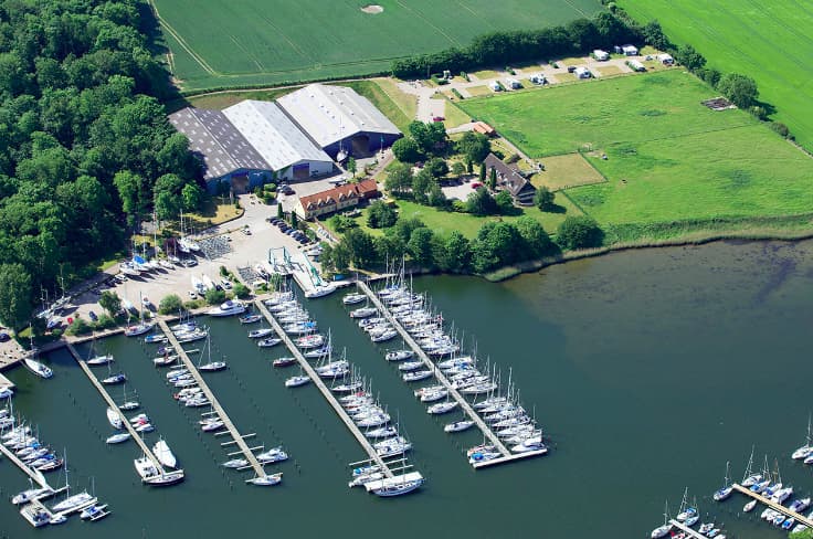 Augustenborg Yachthavn v/Peder Dahl