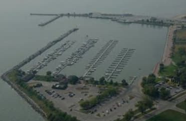 Leamington Municipal Marina-Lakeside marina