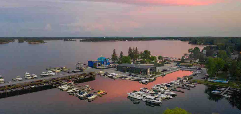 Hucks Marine & Resort