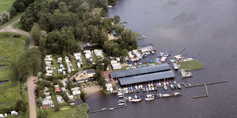 Jachthaven Wanneperveen in Weerribben-Wieden