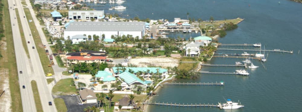 Jupiter Pointe Club and Marina