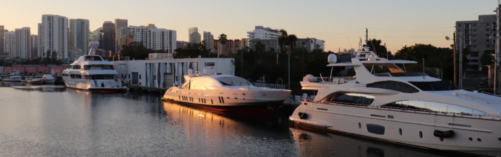 5th Street Marina : Miami River Yacht Marina