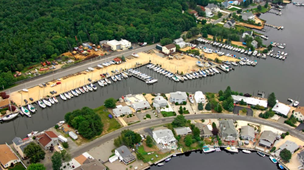 Cedar Creek Sailing Center-Marina