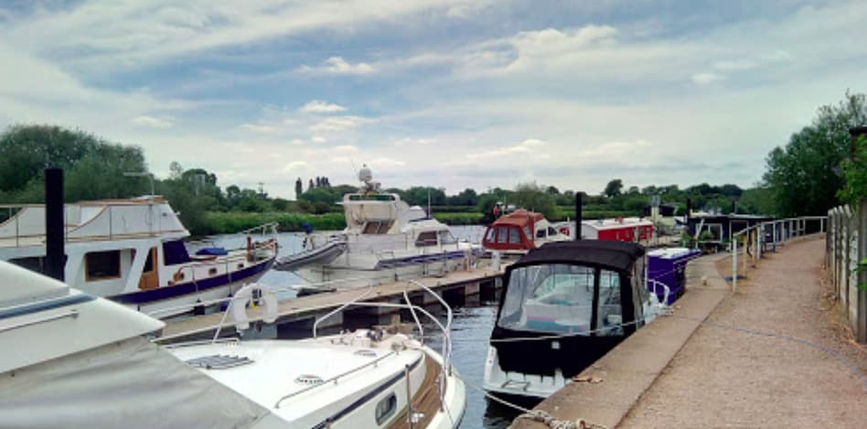 The Lighthouse Club @ Gunthorpe Marina