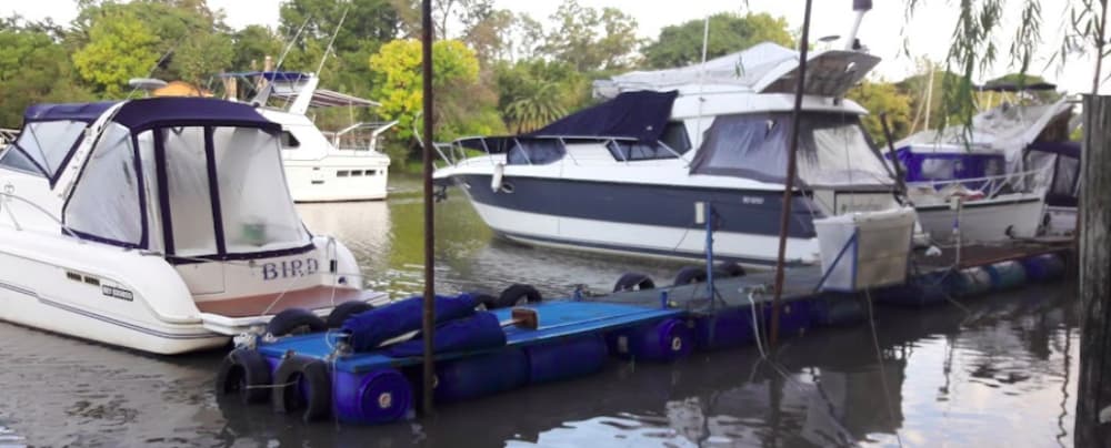 Yacht Club (Courtesy Amarras)