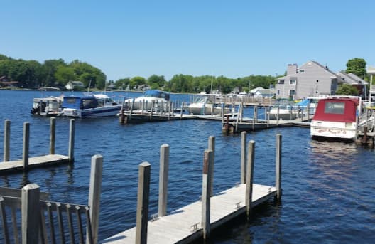 Pentwater Municipal Marina