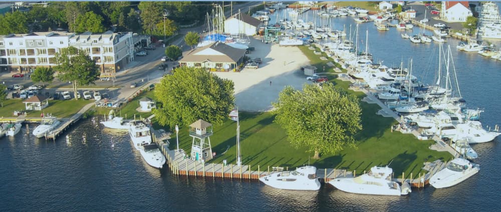 Snug Harbor Marina, MI