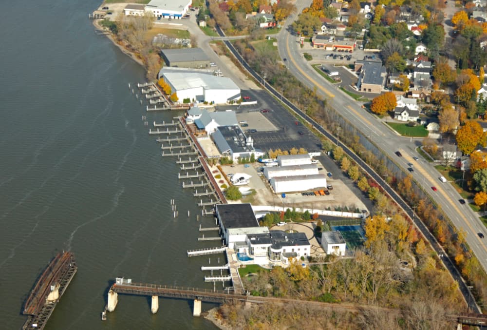 Allouez Yacht Harbor Inc