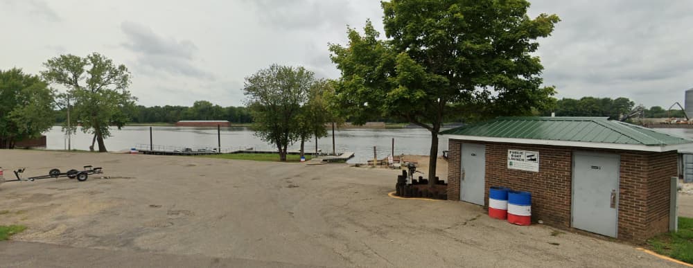 Hennepin Boat Launch