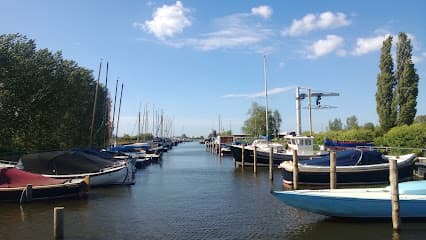 Jachthaven en Camping Wijde AA