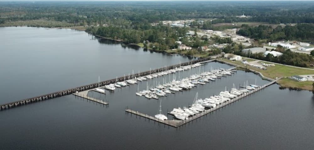 Bridgeton Harbor Marina