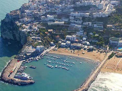 Ormeggi Porto di Peschici