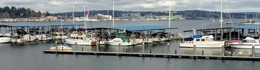 Port Orchard Railway Marina