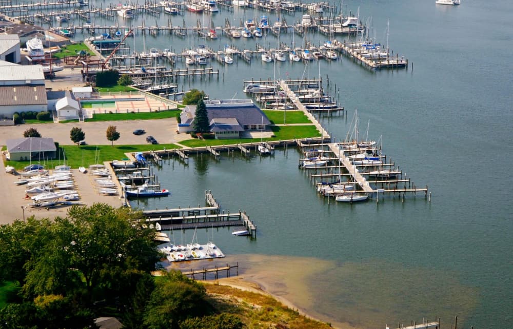 Macatawa Bay Yacht Club