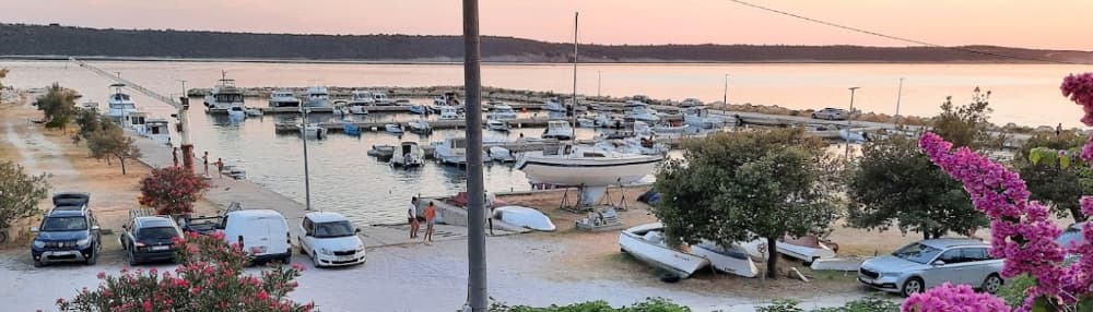 The port of Ljubačka vala