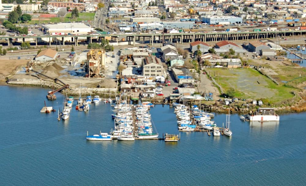 Fifth Avenue Marina