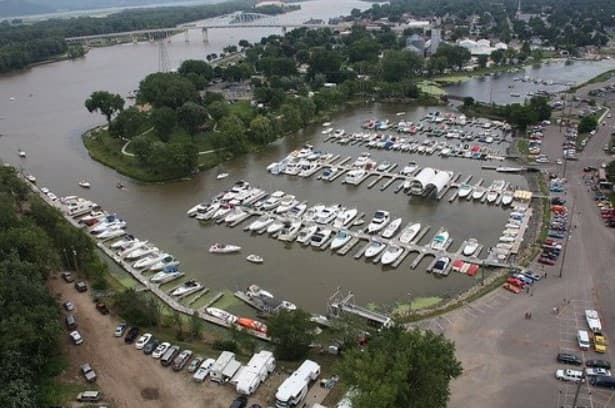 Mississippi Parkside Marina