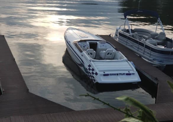 Brown's Riverside Ct & Marina