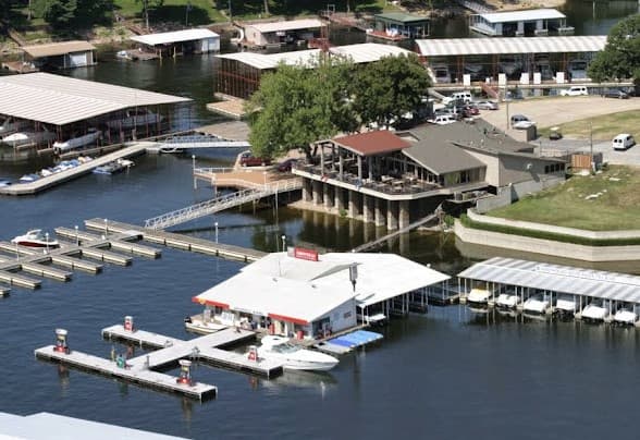 Arrowhead Yacht Club & Marina