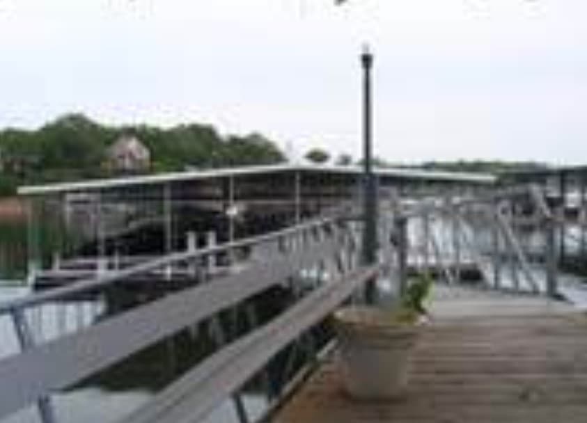 Arrowhead Yacht Club & Marina South