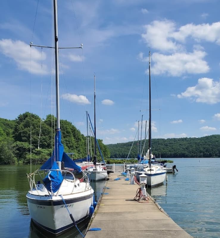Davis Hollow Marina