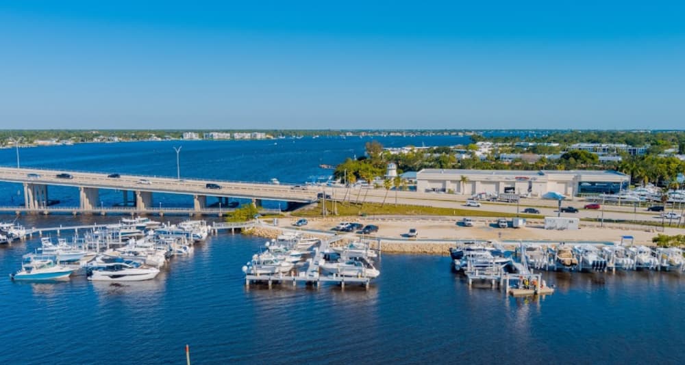 MarineMax Stuart Marina