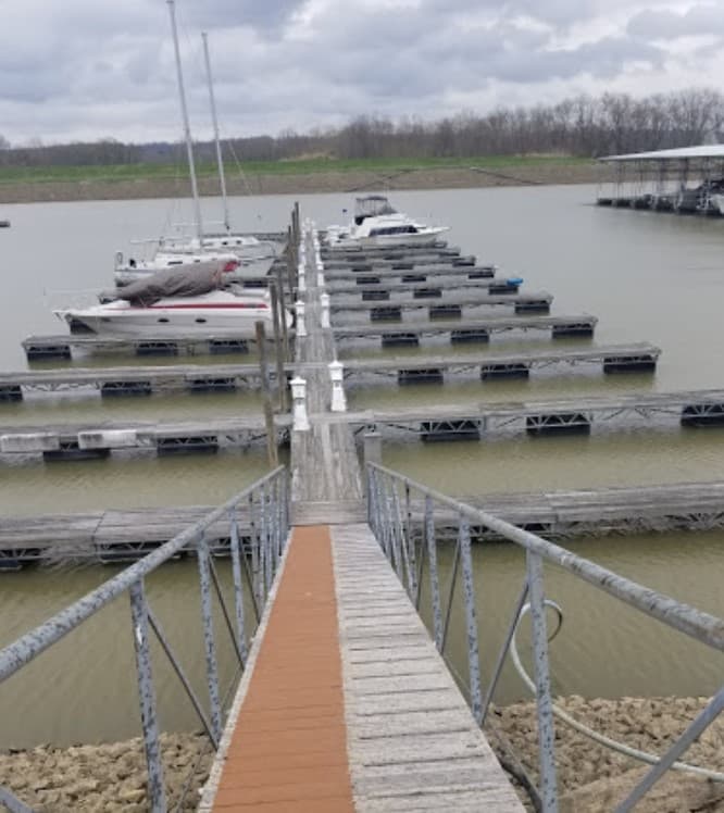 Lighthouse Point Yacht Club