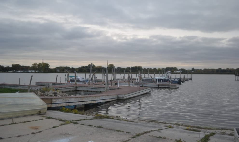 Scenic River Stop-N-Dock RV Park & Marina