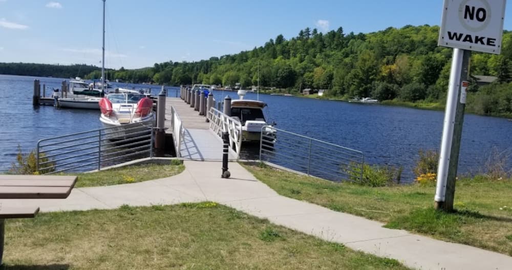 Lac La Belle State Harbor