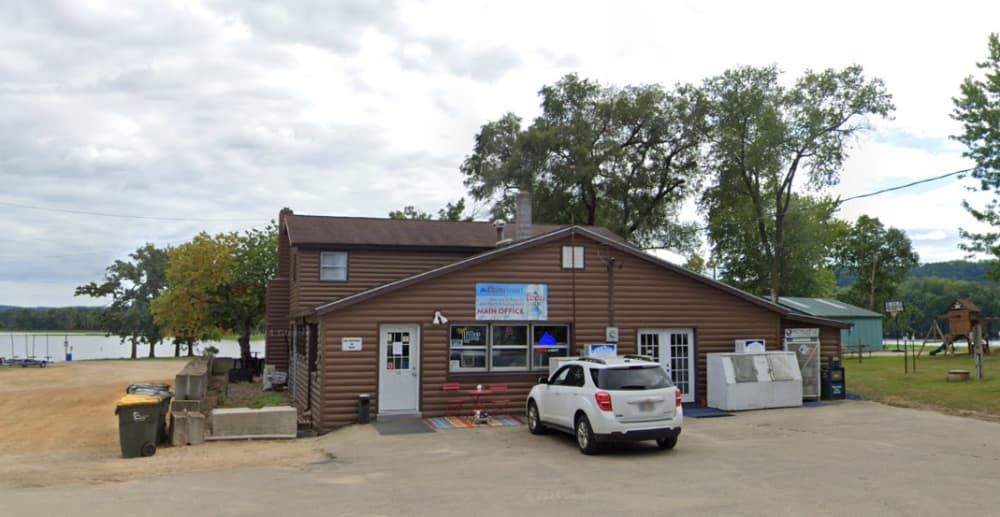    River of Lakes Resort - Bagley- Marina