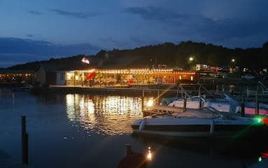 Burnt Cabin Marina & Resort