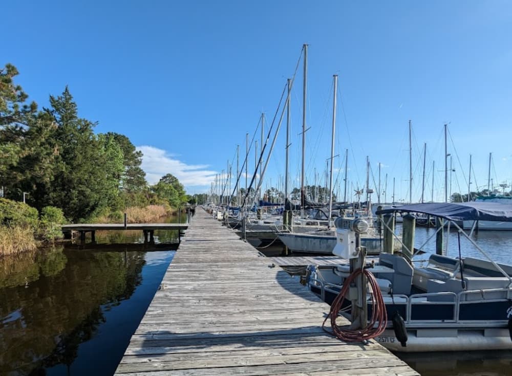 Northwest Creek Marina