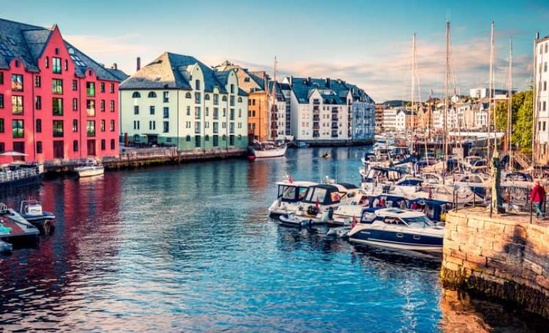 Brosundet Guest Marina 