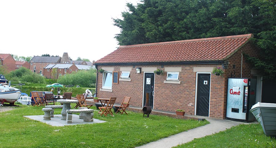 Staniland Marina Ltd.