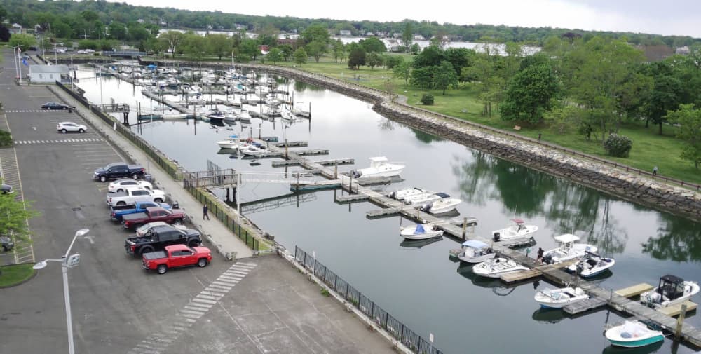 Cove Island Marina