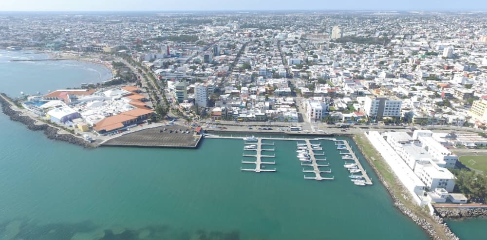 Marina Veramar (Yacht Club)