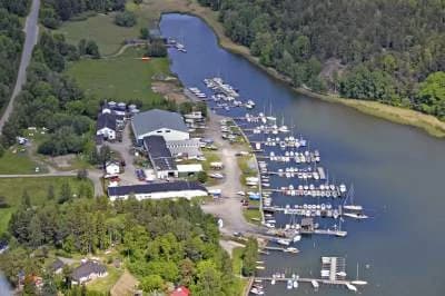 Dyvik Marina Småbåtshamn